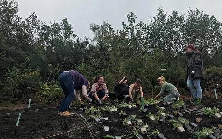 Eden Project Learning students